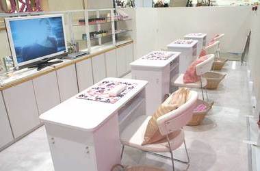【TRU NAILゆめタウン佐賀店】《40万以上可☆未経験OK》☆メディア取材多数の人気サロン☆【社保完備★有休◎】